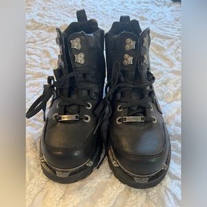 Harley-Davidson® Performance Women's Tracey black leather. 1.5” heel. Sz 8M